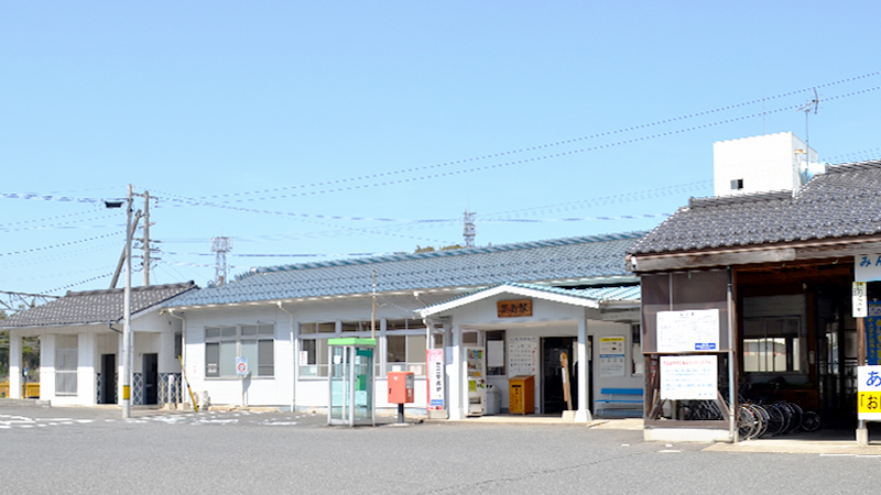 JR荒島駅